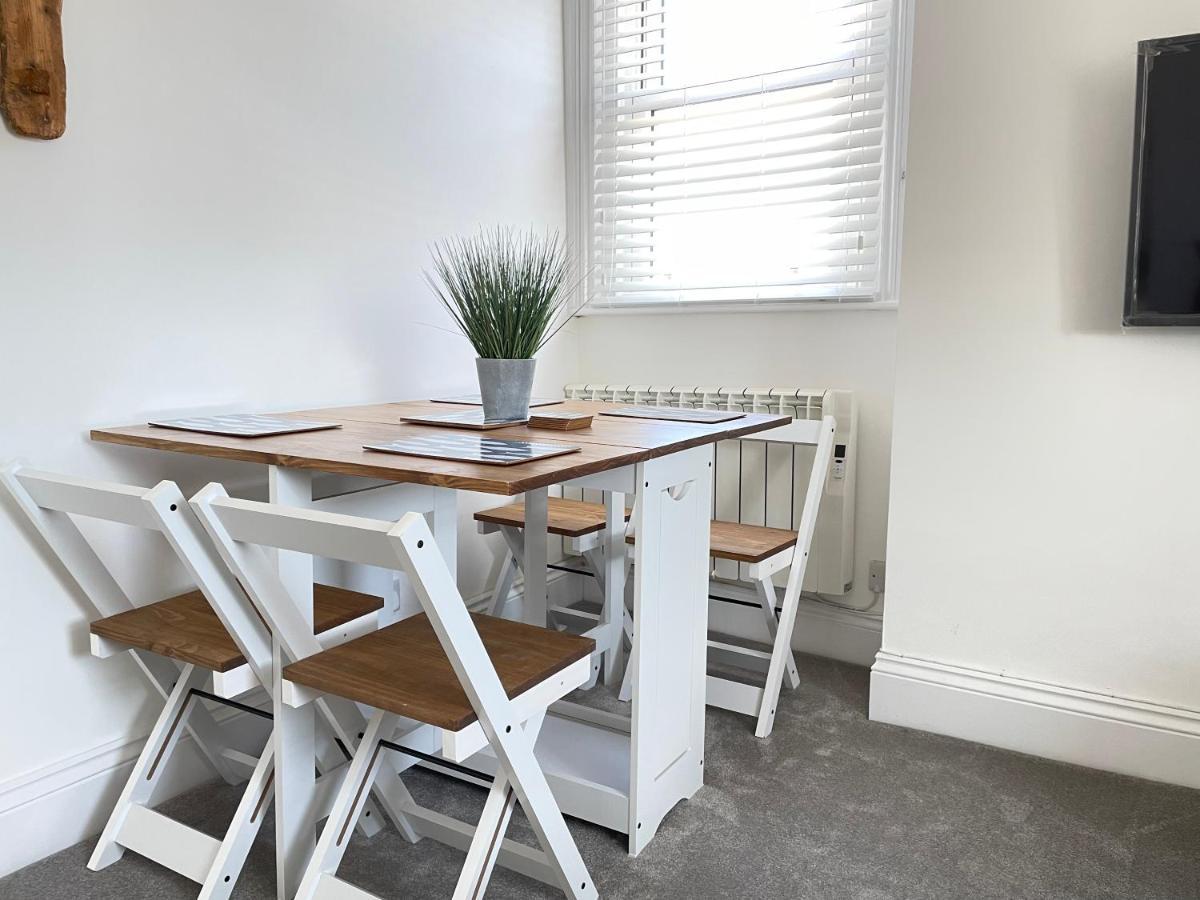 Light Airy 3 Bed Town Cntr Flat 700M To The Beach Bournemouth Buitenkant foto
