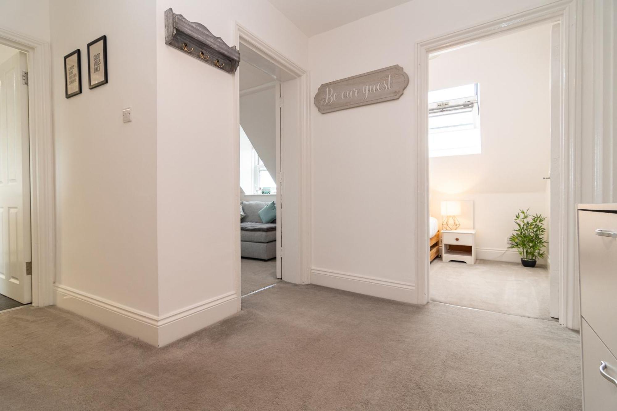 Light Airy 3 Bed Town Cntr Flat 700M To The Beach Bournemouth Buitenkant foto