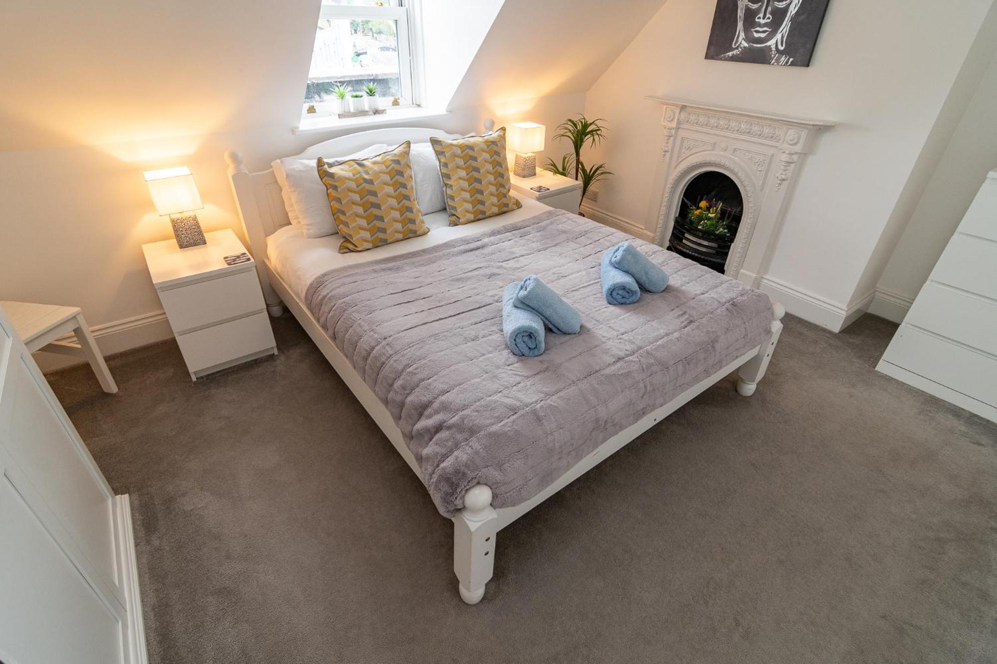 Light Airy 3 Bed Town Cntr Flat 700M To The Beach Bournemouth Buitenkant foto
